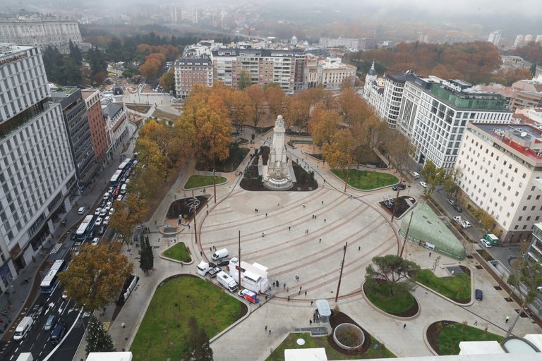 Nueva plaza peatonal inaugurada en Chamberí
